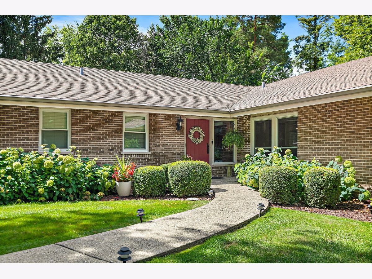 Homes Sold Pine Bluff Estates Algonquin Illinois, 565 Tanglewood