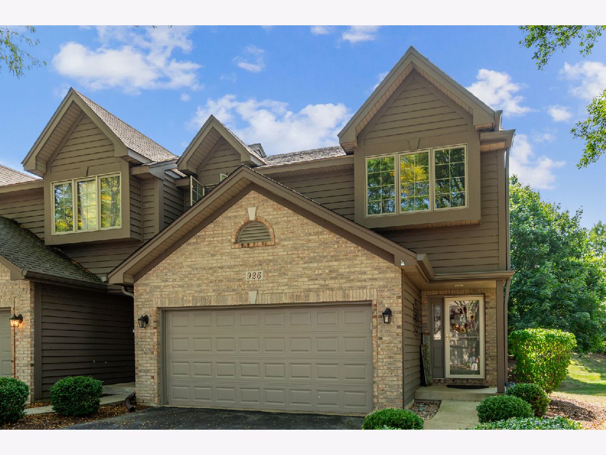 Townhomes Sold Millcreek Elgin Illinois, 926 Millcreek
