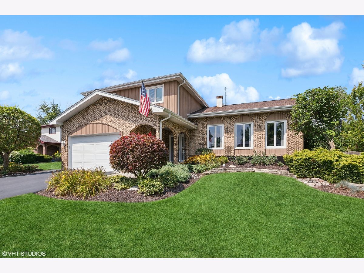 Homes Sold Brentwood Orland Park Illinois, 9038 Doral
