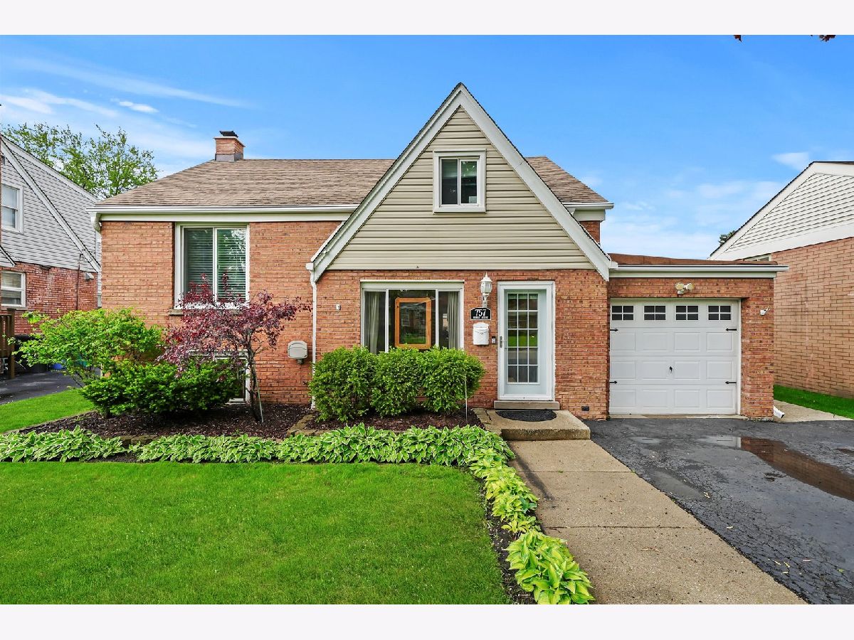  Rented Hillside Illinois, 757 Morris