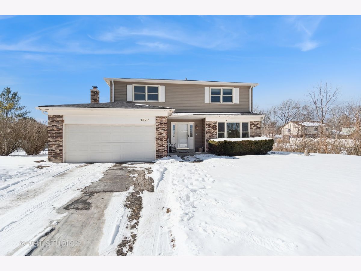 Homes Sold Maplebrook East Naperville Illinois, 1527 Windsor