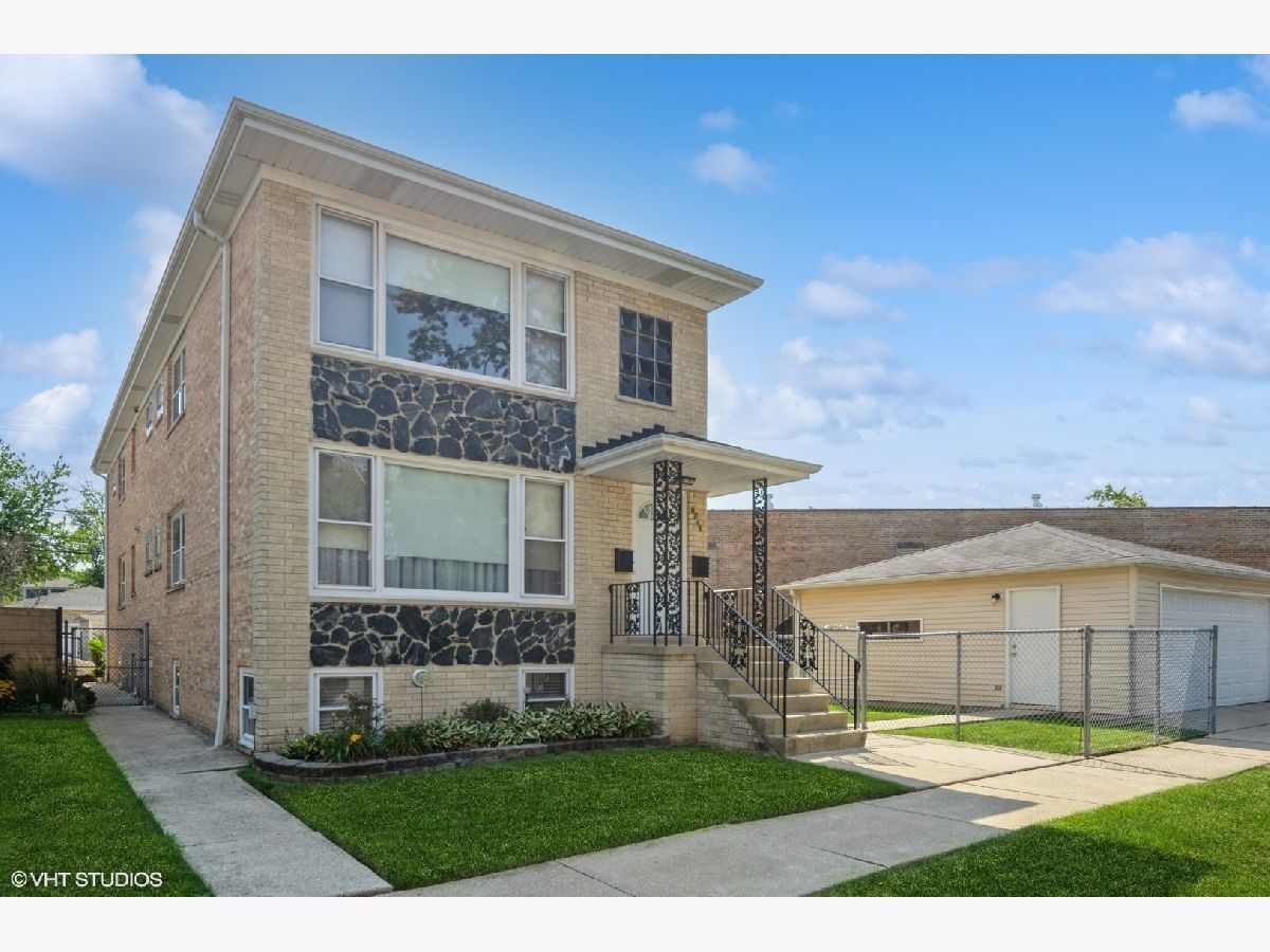  Sold Chicago Illinois, 6849 Overhill