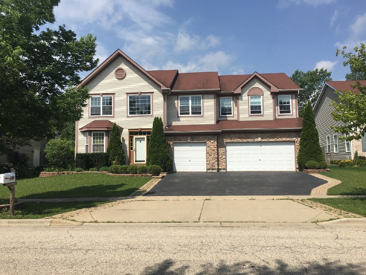 Homes & Townhomes Sold Algonquin Lakes Algonquin Illinois, 550 Lake Cornish