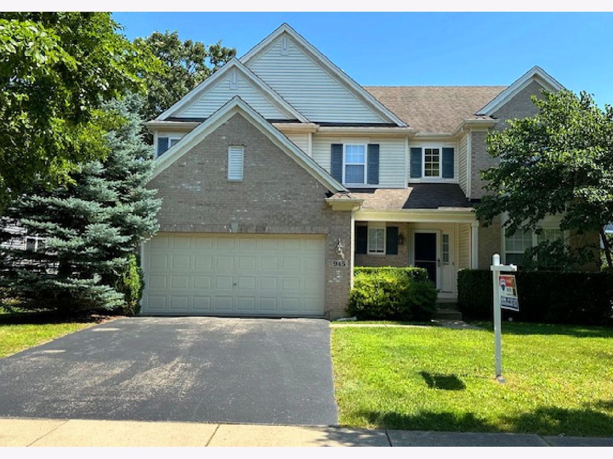 Homes Rented Clublands Antioch Antioch Illinois, 945 Forest View