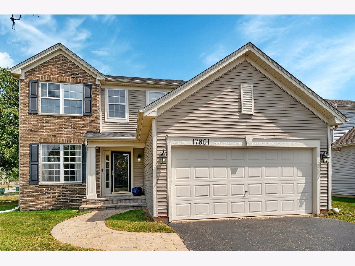 Townhomes & Homes Sold Willow Walk Lockport Illinois, 17801 Sorrel