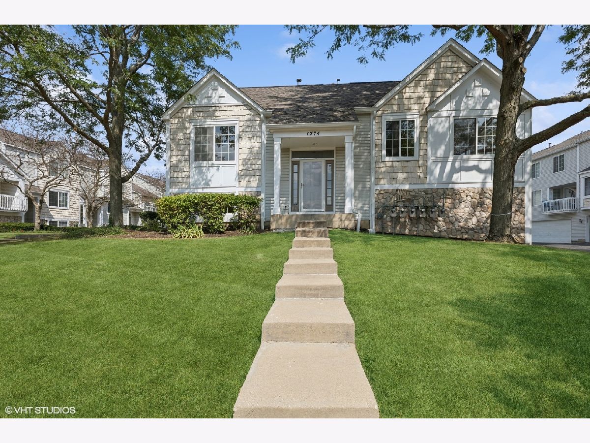 Townhomes Sold Coves Of Harbor Springs Aurora Illinois, 1774 Middlebury