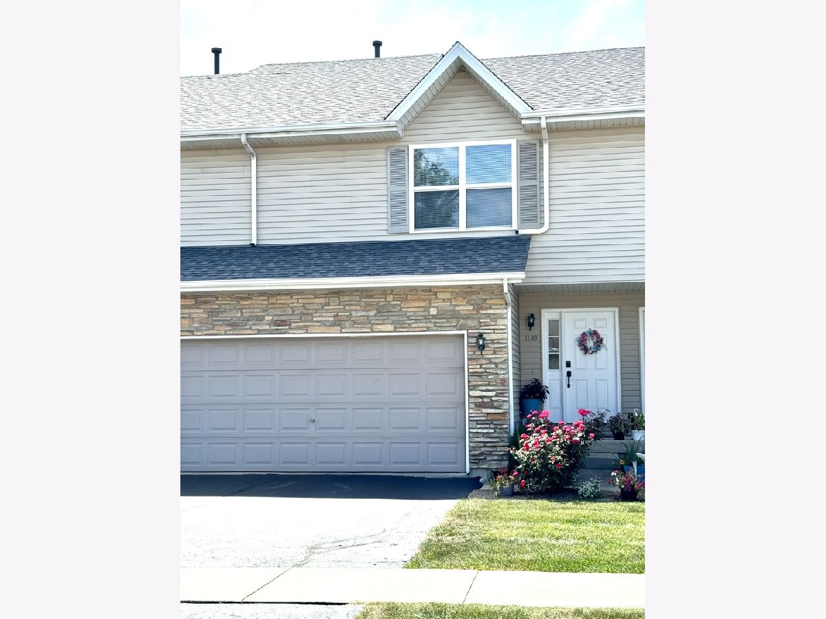 Homes & Townhomes & Condos Rented Townsend Woods Sycamore Illinois, 1149 Alexandria