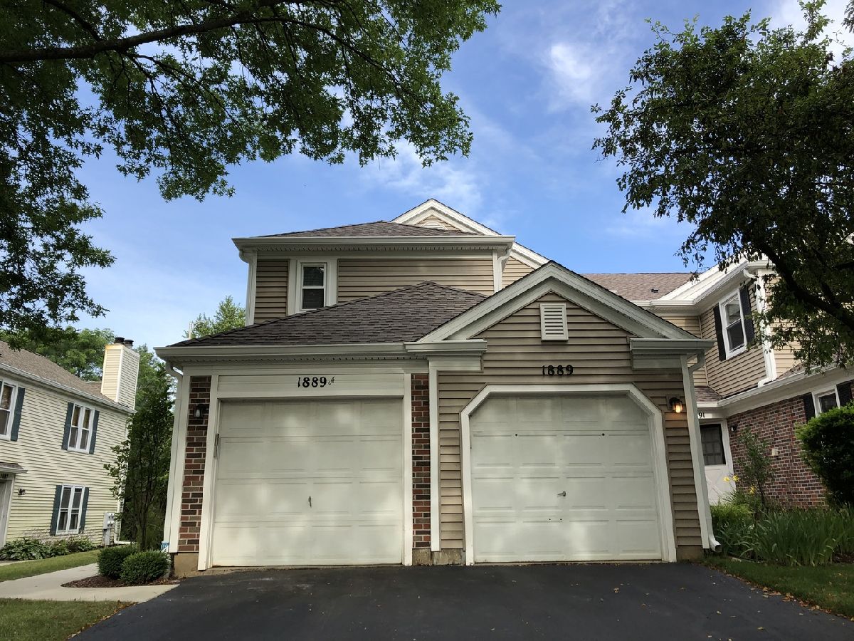 Townhomes & Condos Rented Hamptons Elk Grove Village Illinois, 1889 Pebble Beach