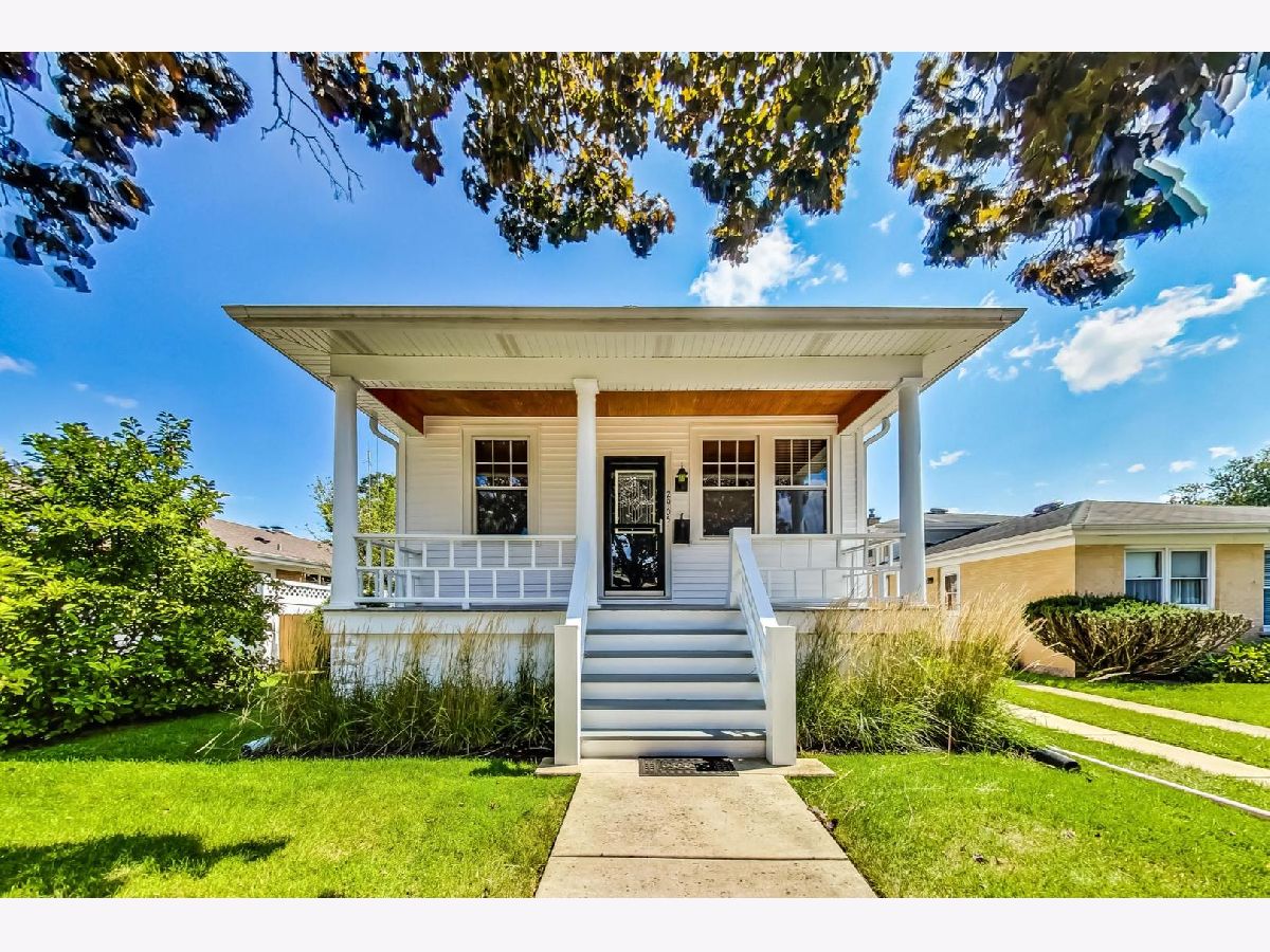 Homes & Townhomes Sold North Brookfield Brookfield Illinois, 2905 Prairie