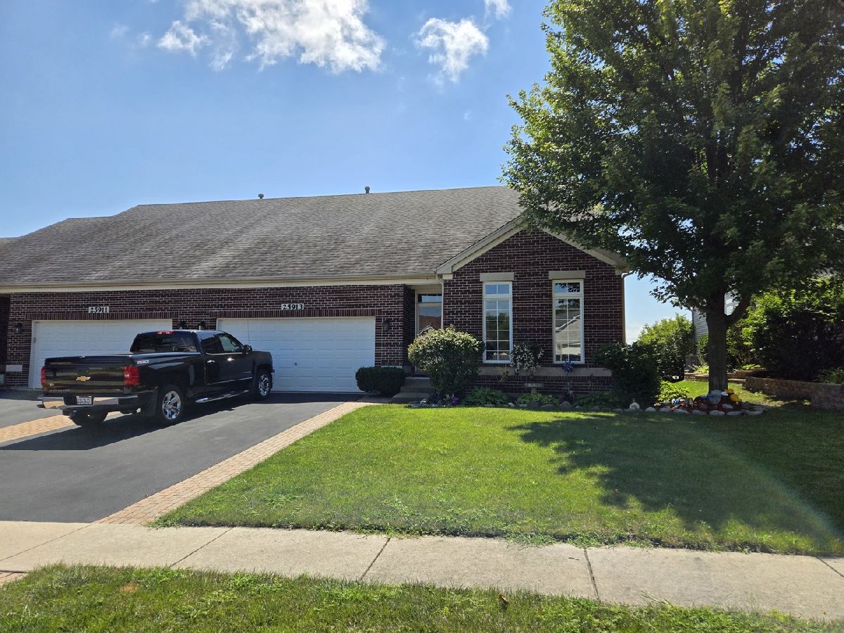 Homes & Townhomes Sold Ravine Woods Channahon Illinois, 25913 Sandy Knoll