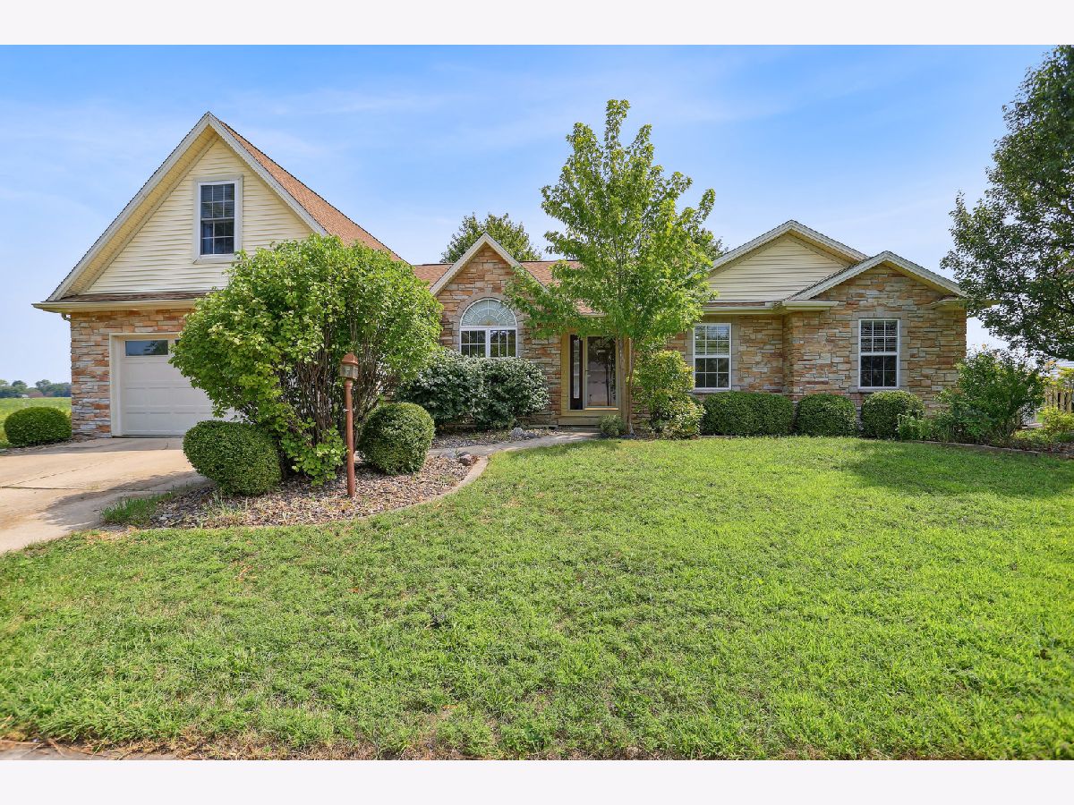 Homes & Condos & Townhomes Sold Cherry Hills Champaign Illinois, 2904 Wynstone