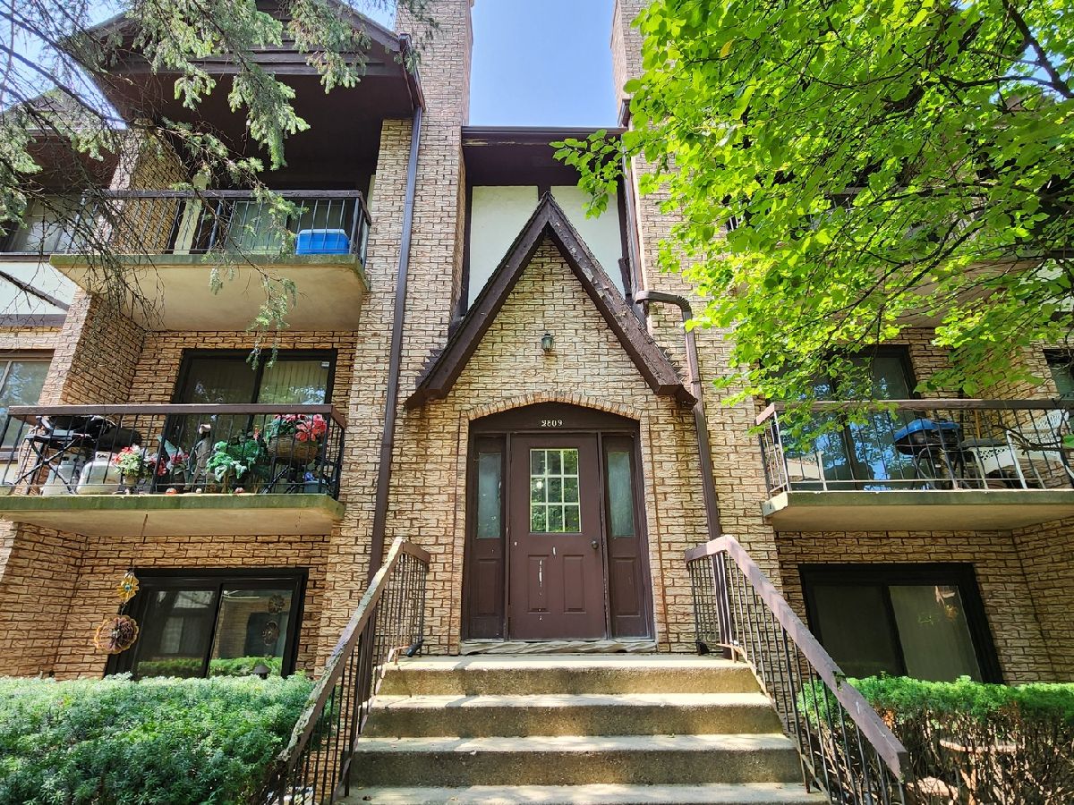 Condominiums Sold Willowshire Lynwood Illinois, 2809 Glenwood Lansing