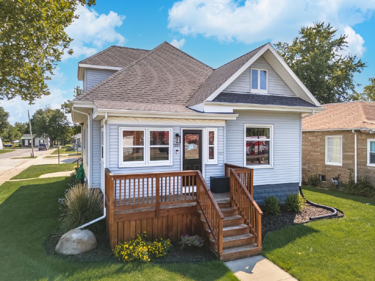  Sold Cullom Illinois, 202 Jackson