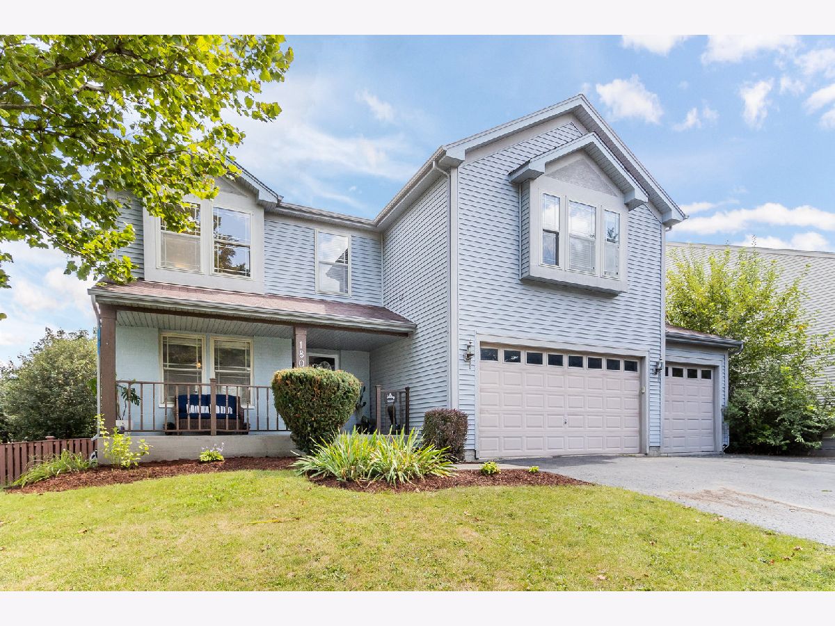 Homes & Condos & Townhomes Sold Fairfield Way Montgomery Illinois, 1802 Windette