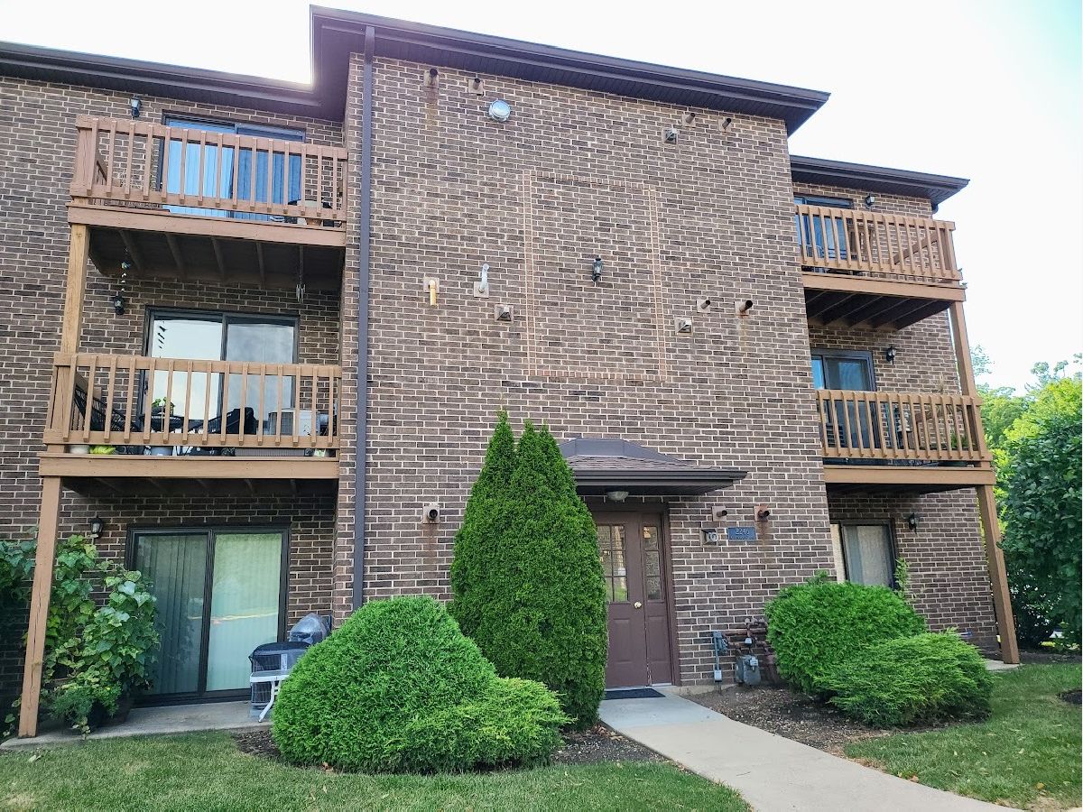 Condominiums Sold The Trails At Abbeywood Lisle Illinois, 2246 Abbeywood