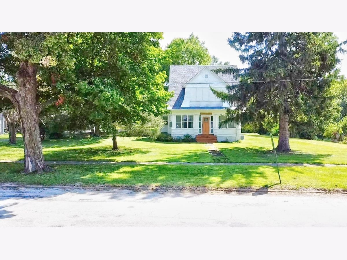  Sold Milford Illinois, 212 Jones
