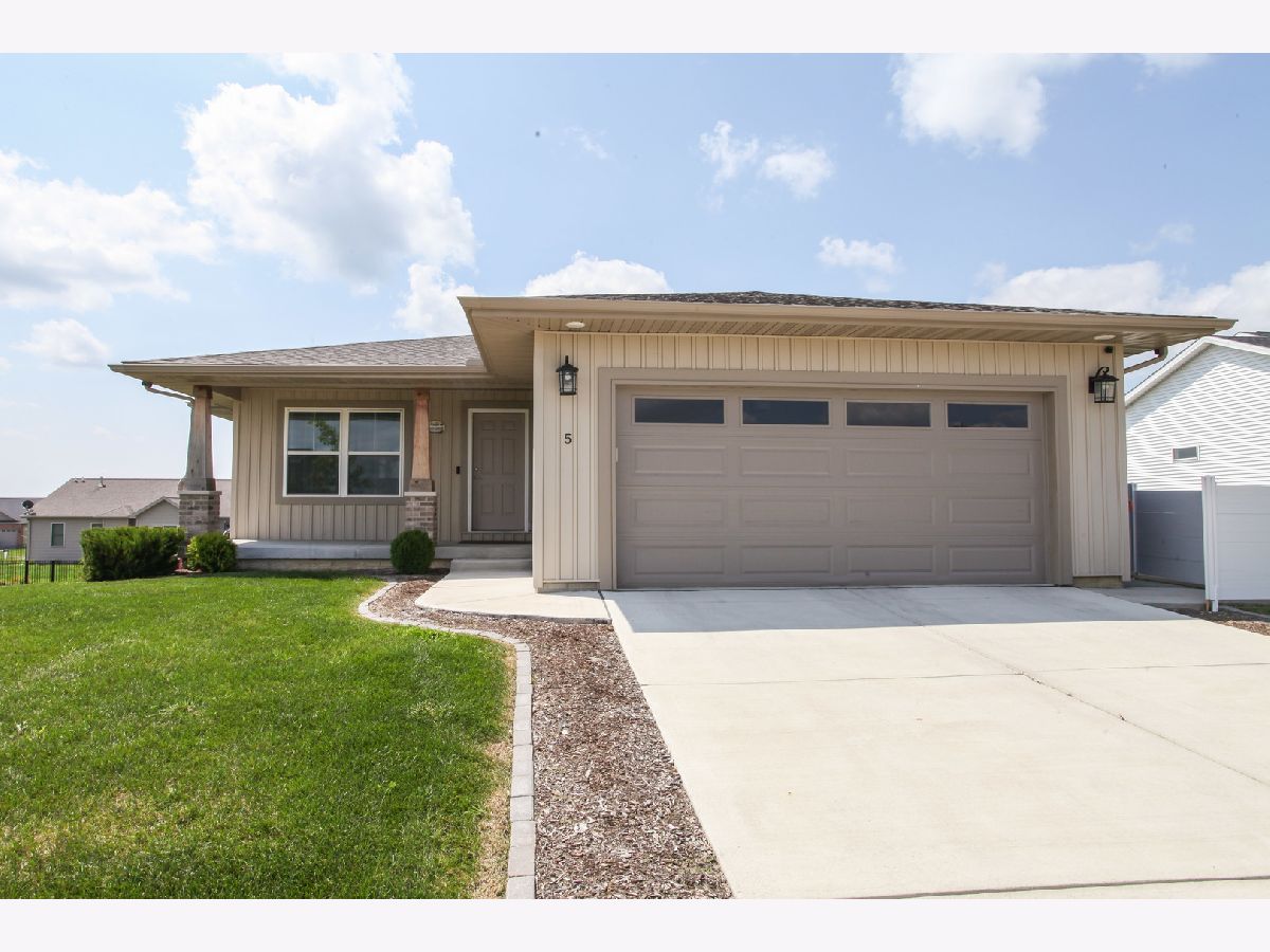 Homes Sold Heartland Hills Bloomington Illinois, 5 Fedor