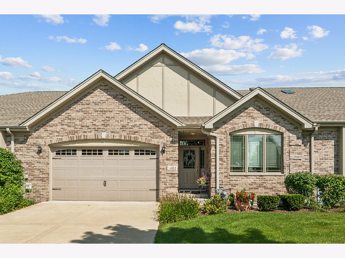 Townhomes Sold Amberfield Townhomes Homer Glen Illinois, 14651 Aster