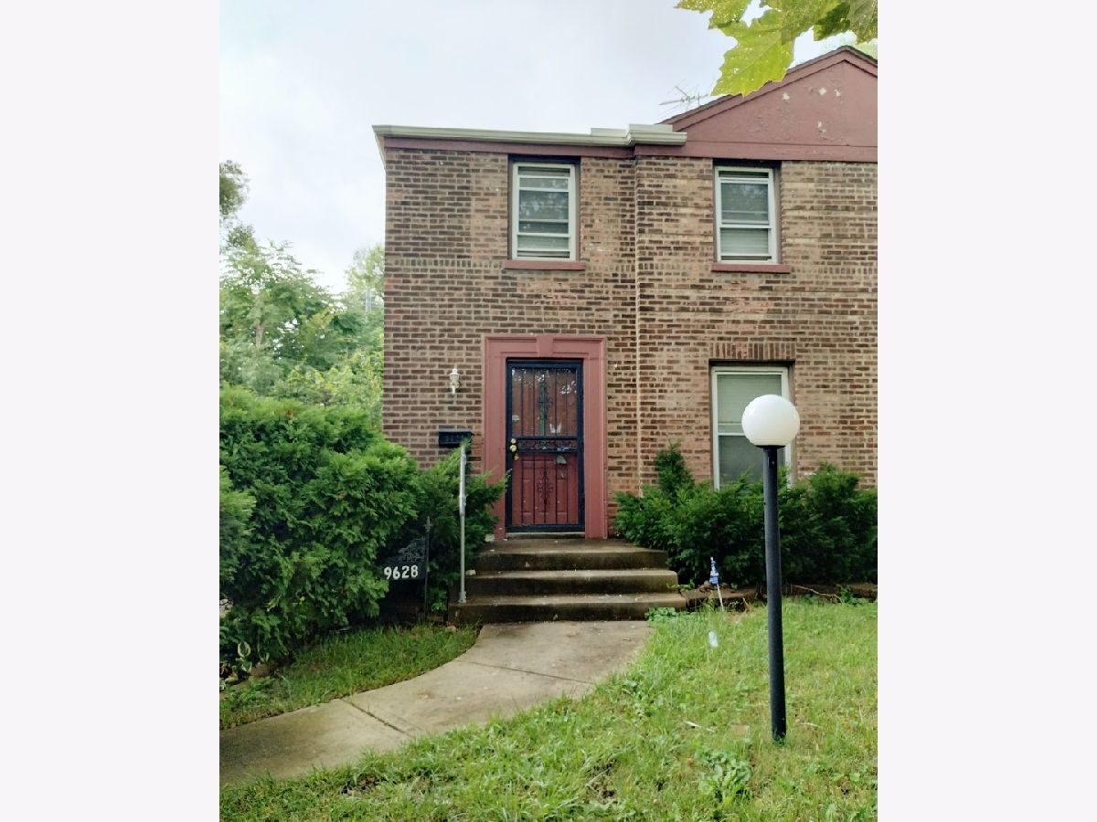  Rented Chicago Illinois, 9628 Hoxie