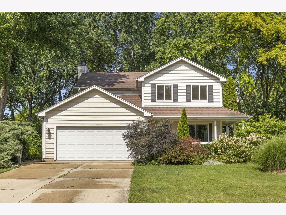 Homes Rented Wheatland View Naperville Illinois, 10S160 Alma