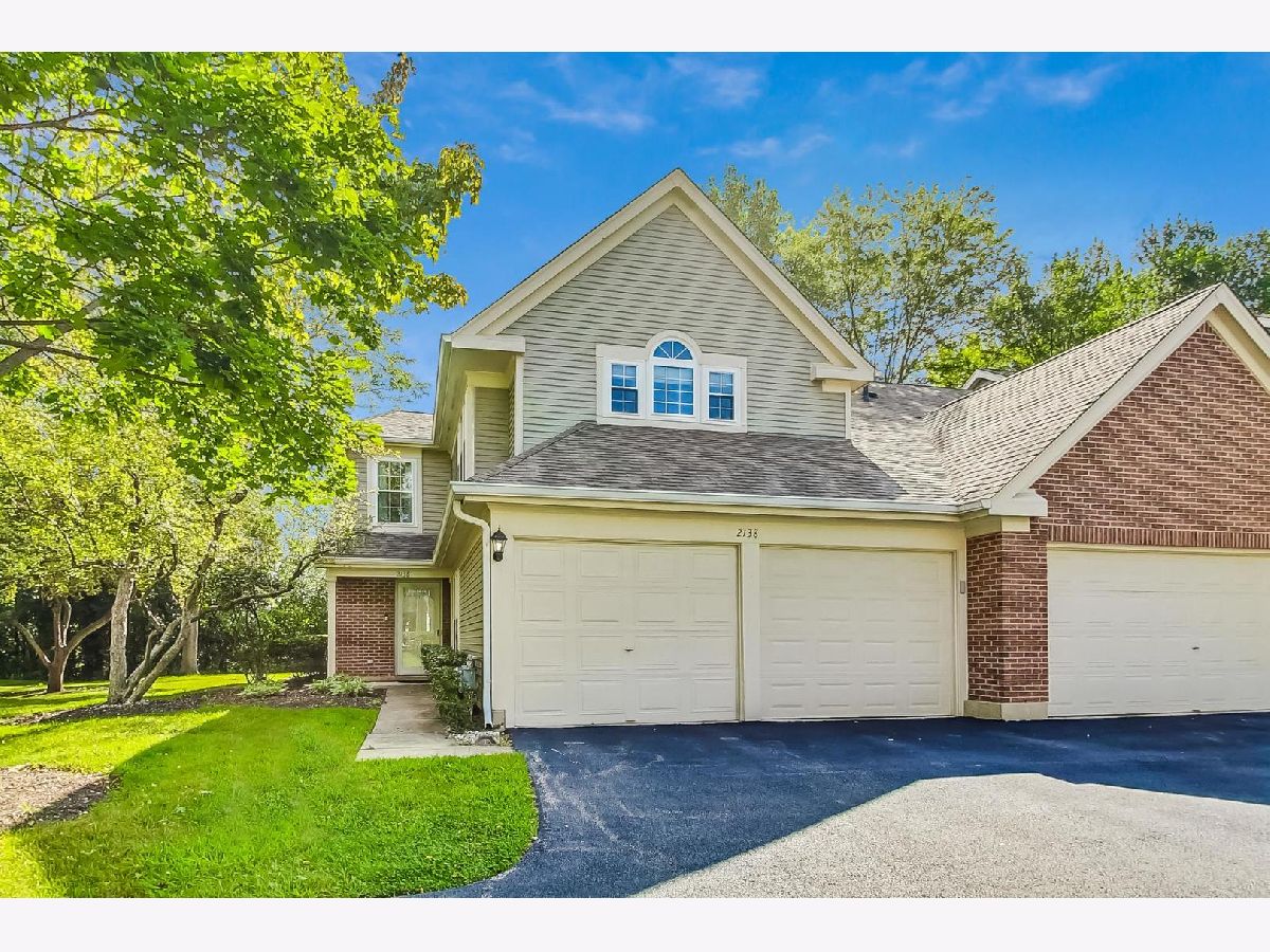 Townhomes & Condos & Homes Rented Mayfair Station Hanover Park Illinois, 2138 Aberdeen