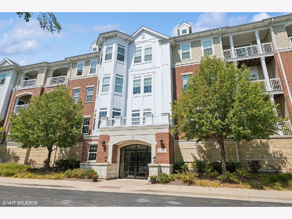 Townhomes & Condos Sold Patriot Commons At The Glen Glenview Illinois, 2750 Commons