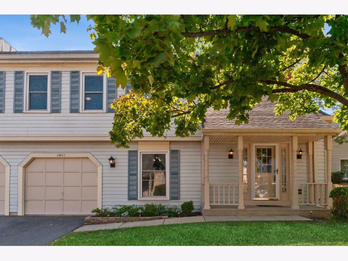 Townhomes & Condos Sold College Hill Schaumburg Illinois, 2685 College Hill