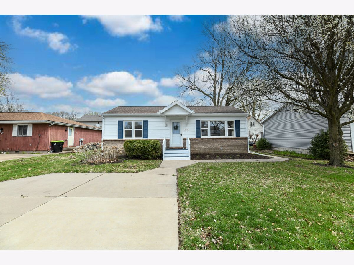  Sold Tremont Illinois, 328 Warren