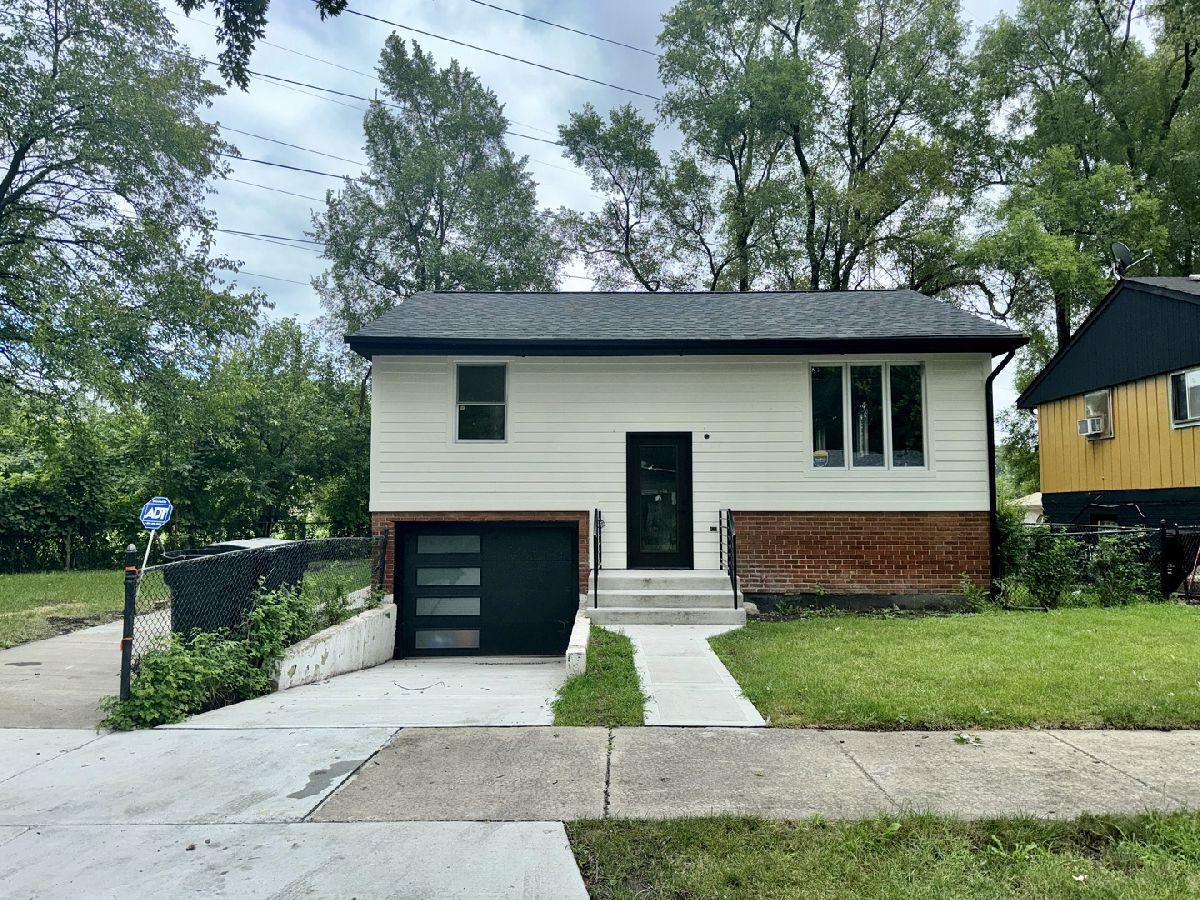  Rented Chicago Illinois, 13235 Vernon