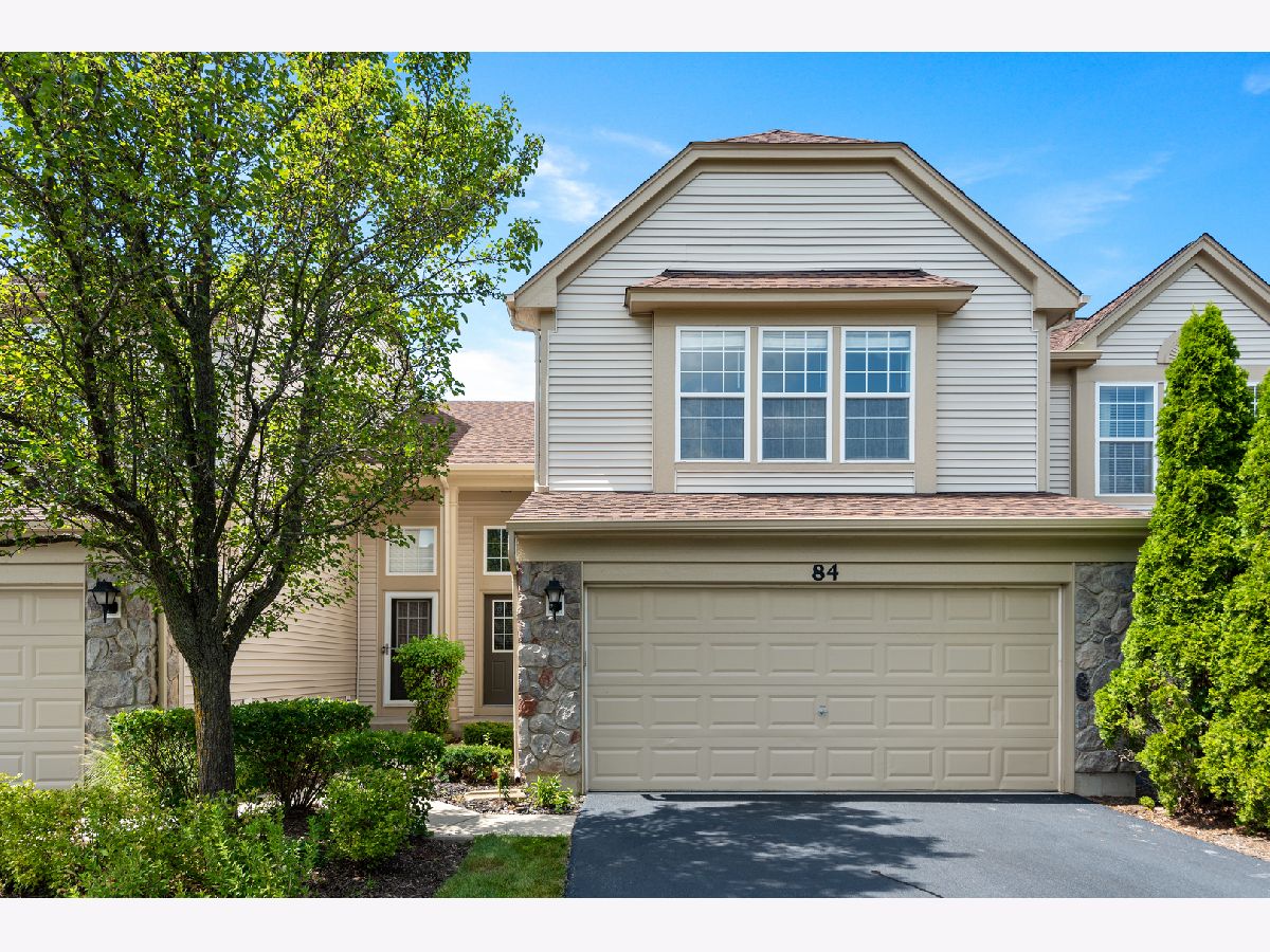 Townhomes & Condos Sold Bradford Place Townes Round Lake Illinois, 84 Buckingham