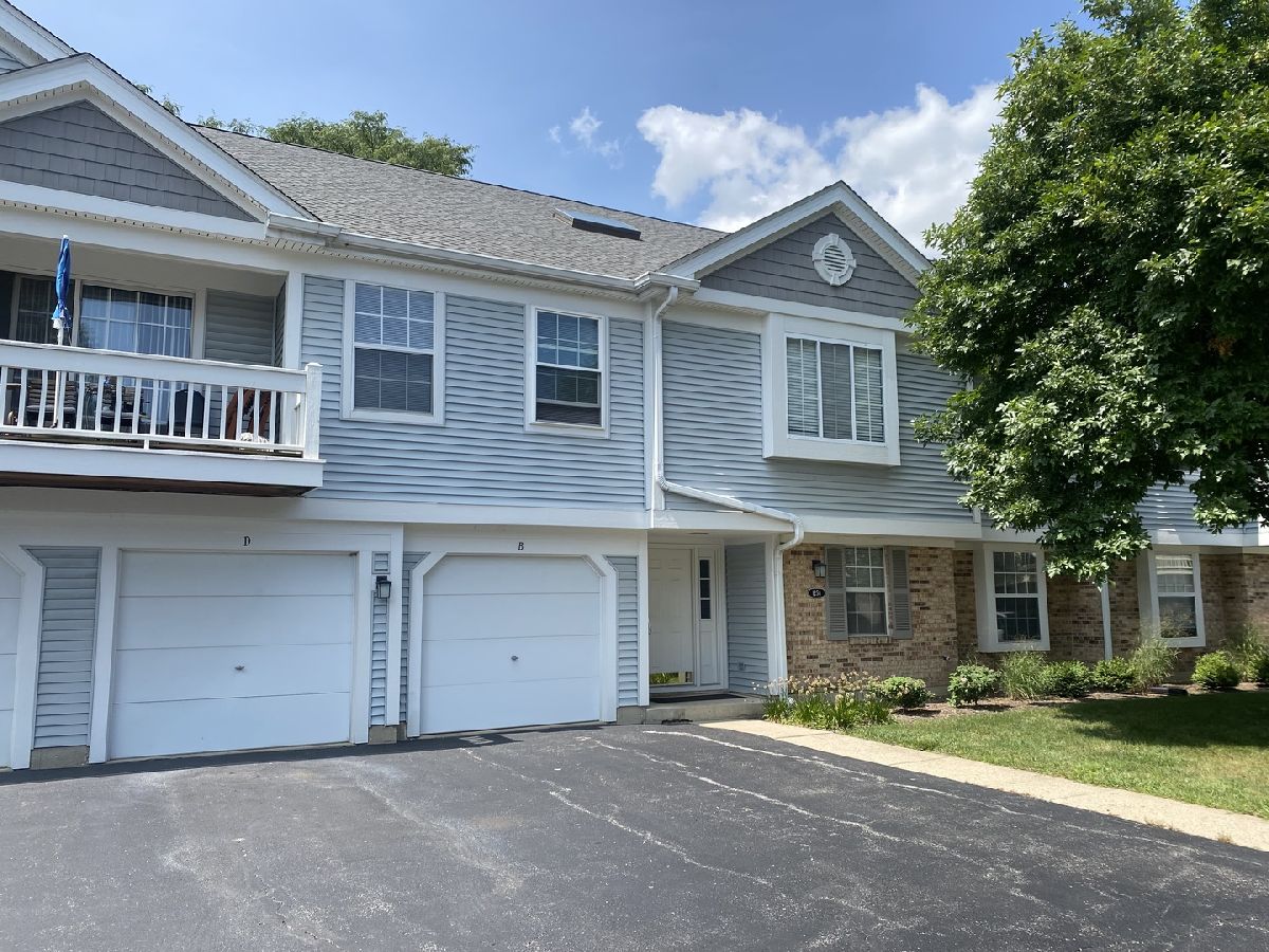 Condos & Townhomes Rented Cambridge Chase Mundelein Illinois, 1258 Ballantrae
