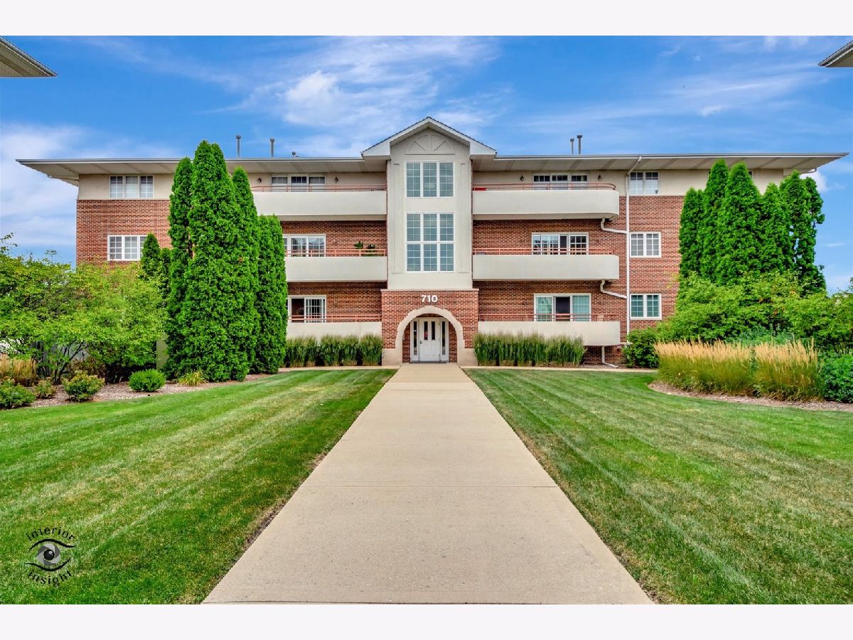 Condominiums Sold Courtyards Of Westmont Westmont Illinois, 710 63rd
