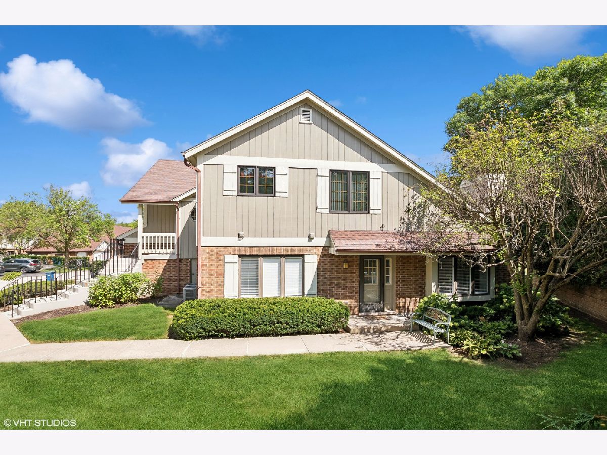 Condos & Townhomes Sold Oak Hills Country Club Palos Heights Illinois, 13239 Westview