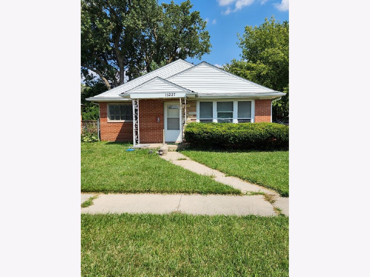  Rented Phoenix Illinois, 15227 5th