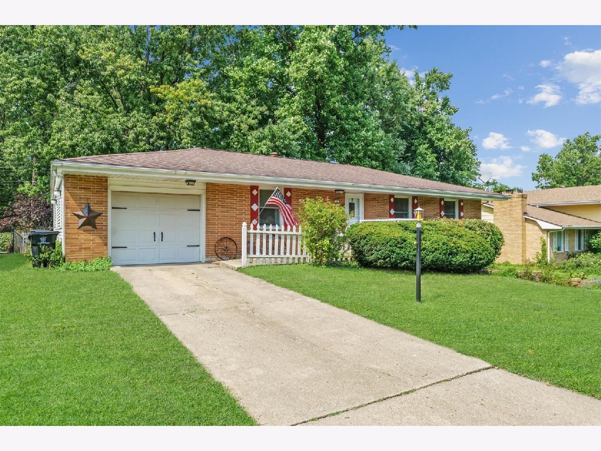 Homes Sold Indian Hills Bloomington Illinois, 10 Foley