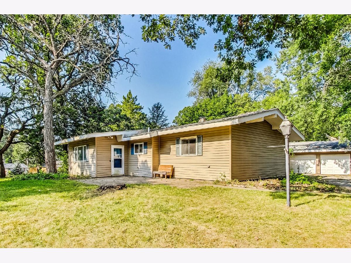 Homes Sold Venetian Village Lake Villa Illinois, 36888 Sunshine