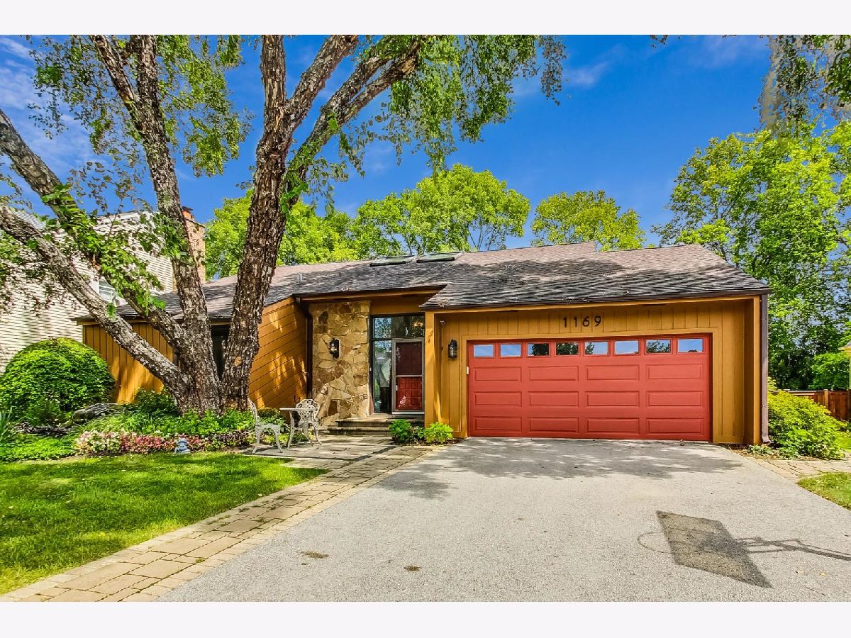 Homes Sold Yorkshire Manor Naperville Illinois, 1169 Brighton