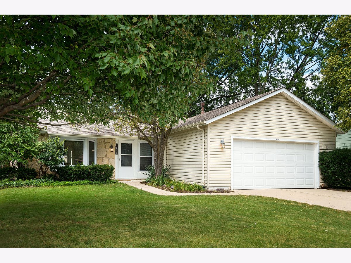 Homes & Townhomes Sold Heatherlea Palatine Illinois, 1014 Apple Tree