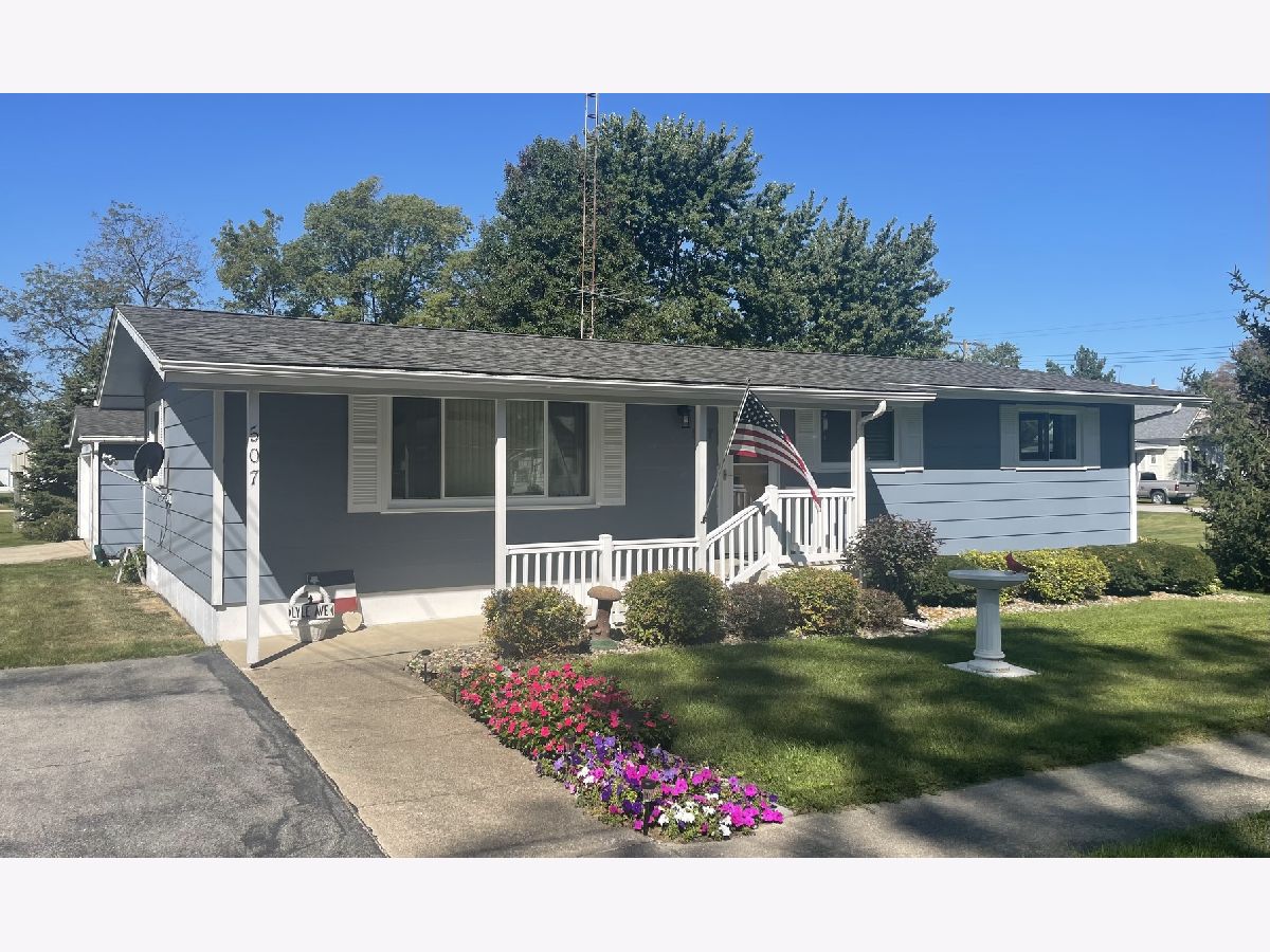  Sold Donovan Illinois, 507 Lyle