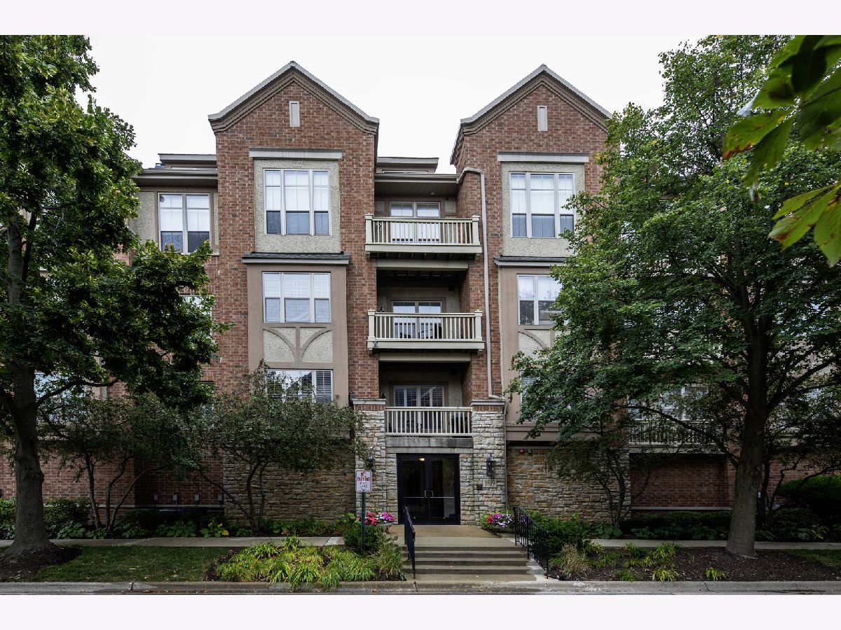 Condos & Townhomes Sold Shermer Place Northbrook Illinois, 1739 Tudor
