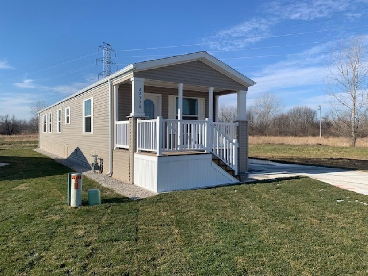 Rented Channahon Illinois, 22356 Cedar