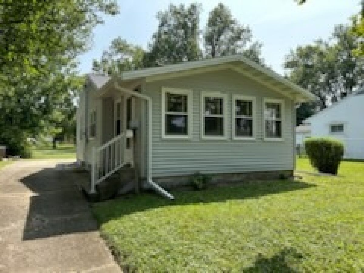 Homes & Condos & Townhomes Sold South Hill Bloomington Illinois, 1312 Oak
