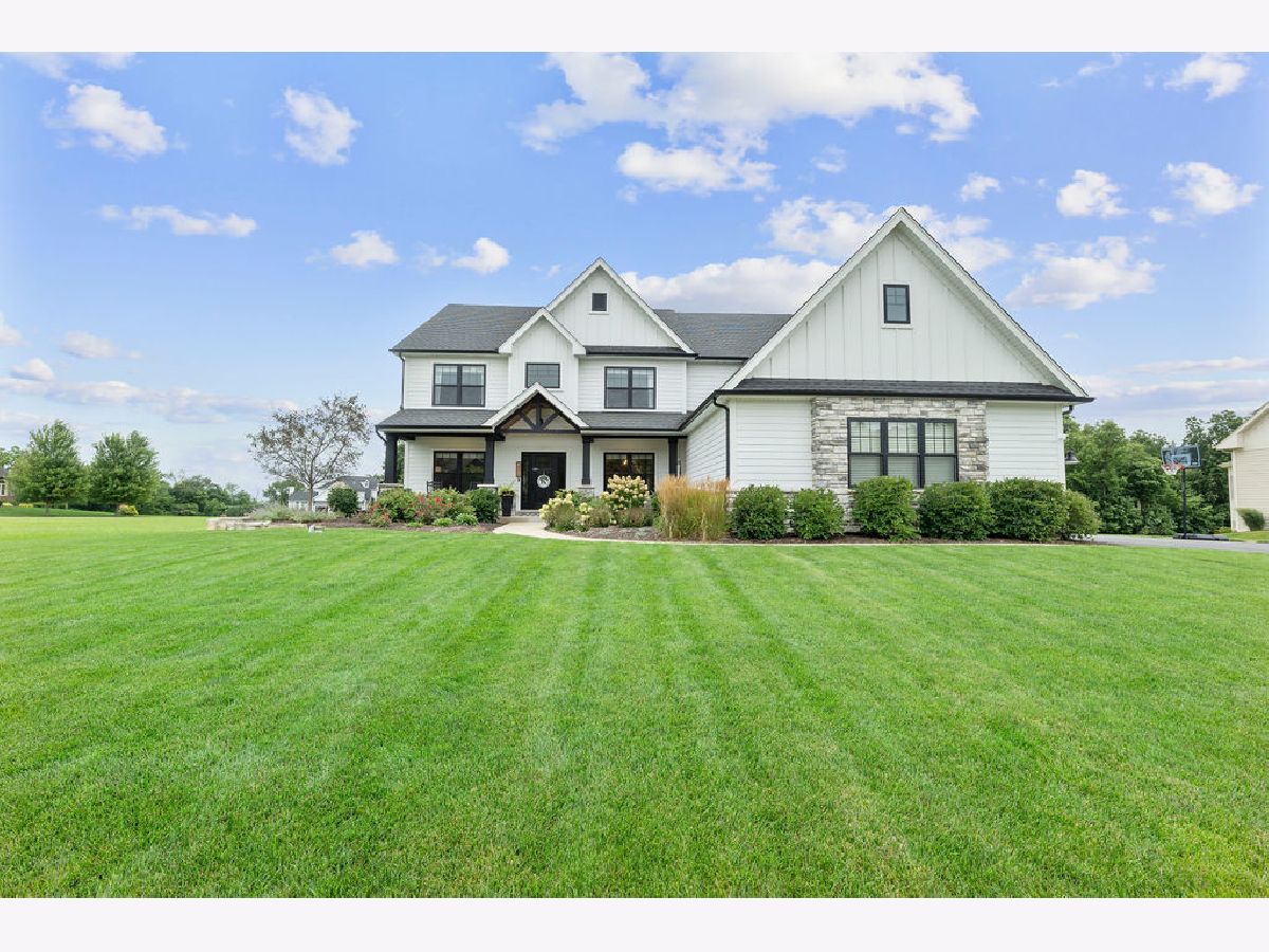 Homes Sold Whitetail Ridge Yorkville Illinois, 5976 Whitetail Ridge