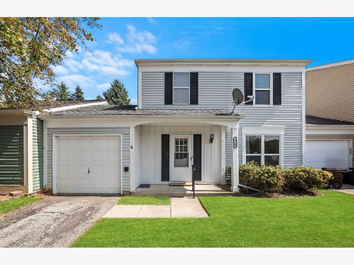 Homes & Condos & Townhomes Sold Spring Creek Farms Algonquin Illinois, 431 Golf