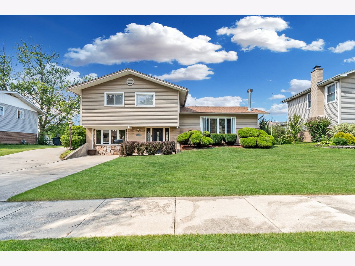 Homes Sold El Vista Oak Forest Illinois, 5624 Fern