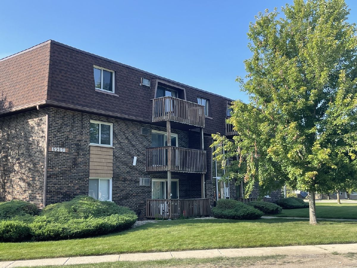 Condominiums Sold Wolf Point Mokena Illinois, 19398 Wolf