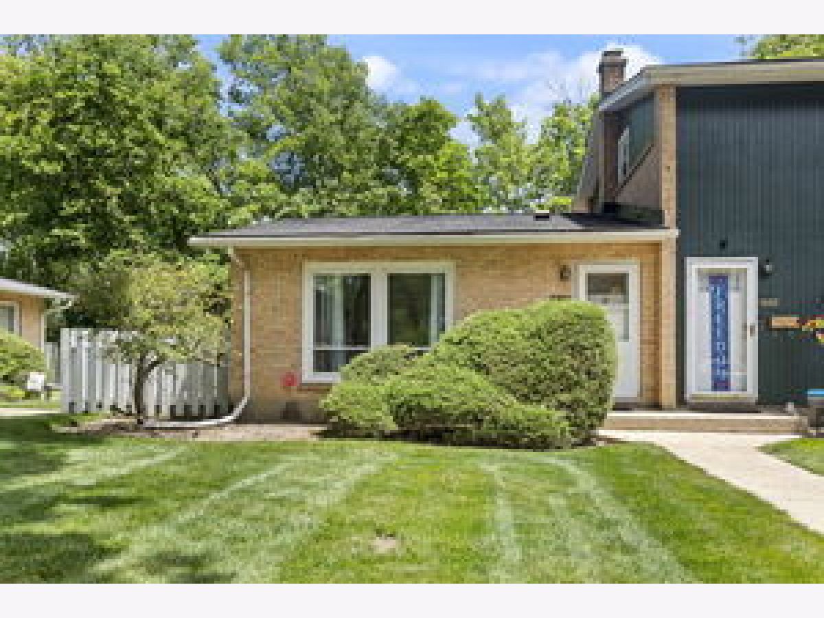  Rented Northfield Illinois, 1897 Willow Hill