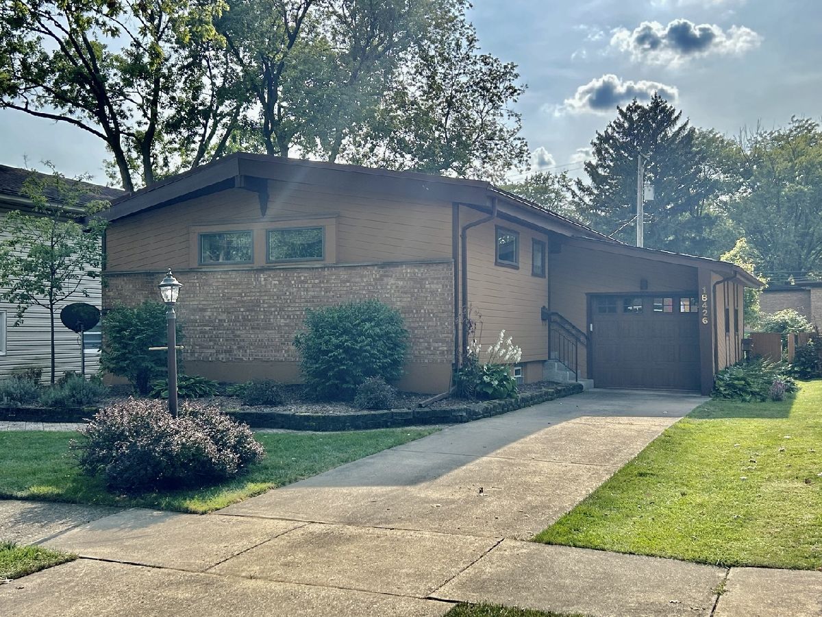 Homes Sold 3rd Addition Homewood Illinois, 18426 Stewart