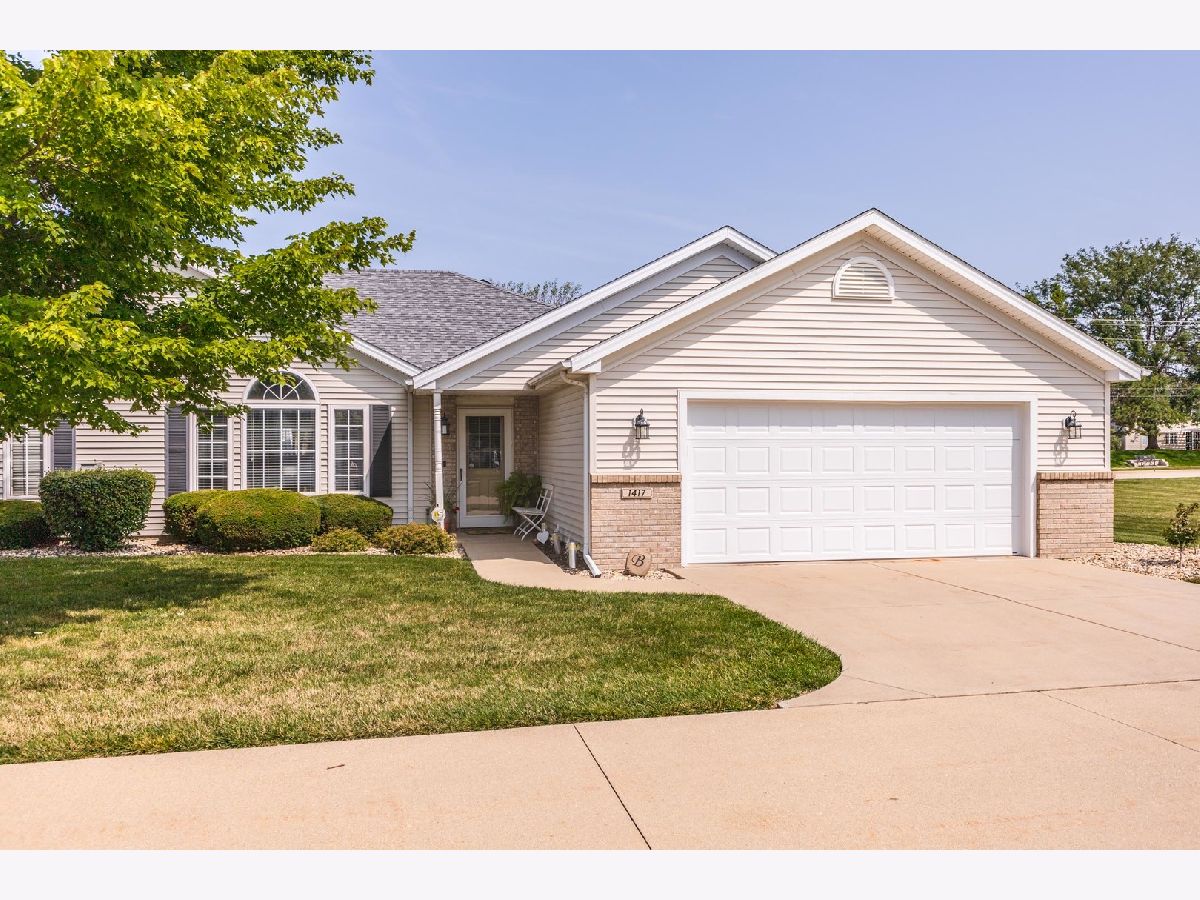 Condos & Townhomes Sold Crosswinds Bloomington Illinois, 1417 Inglewood