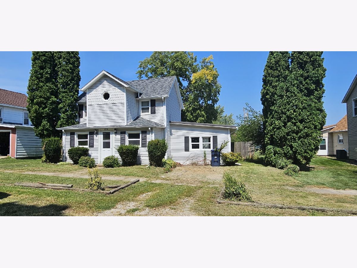  Sold Sheffield Illinois, 228 Atkinson